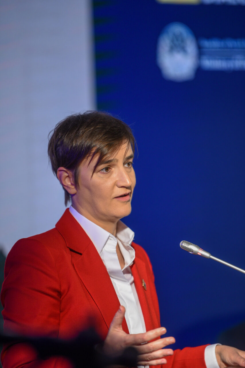 Ана Брнабиќ е избрана за претседателка на Собранието на Србија
