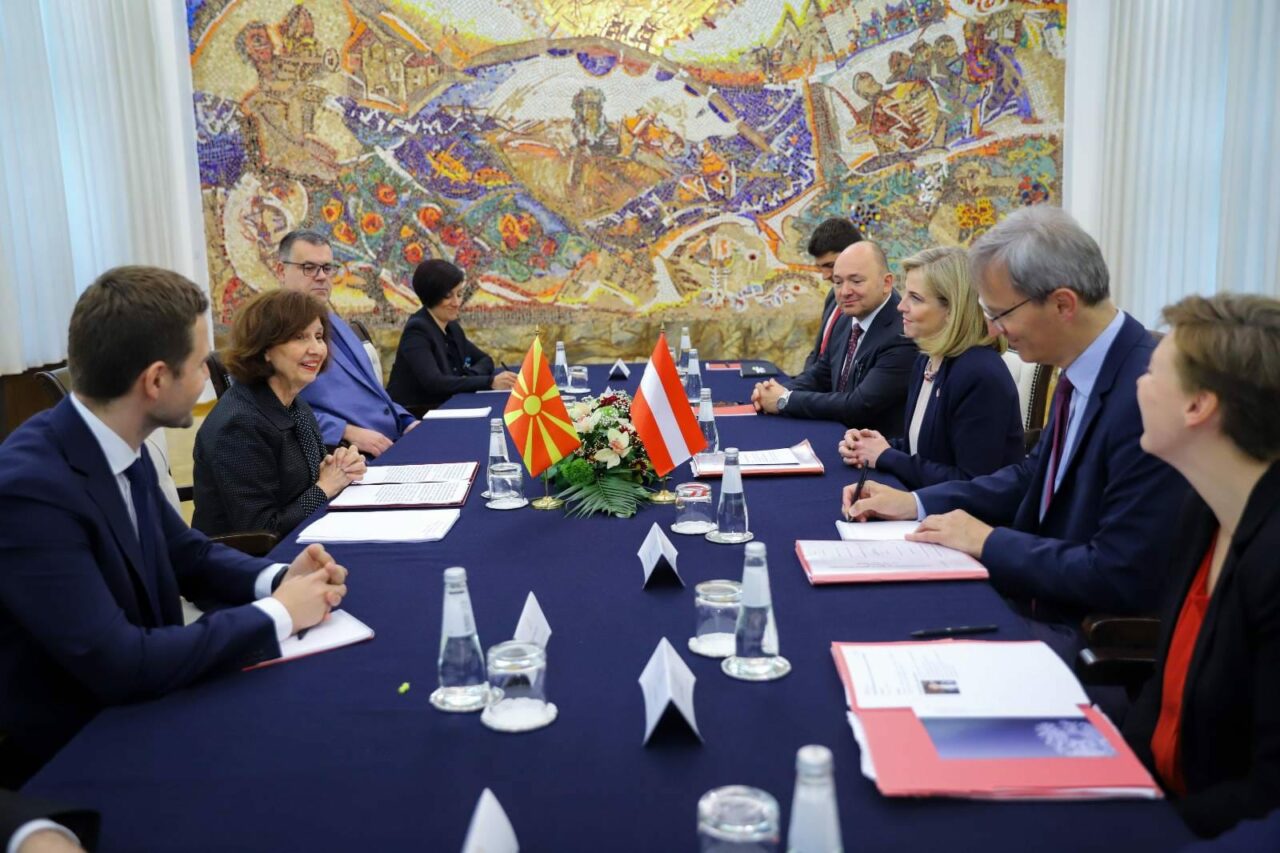 Сиљановска-Давкова ја прими Беате Мајнл-Рајсингер, министерка за европски и меѓународни работи на Република Австрија