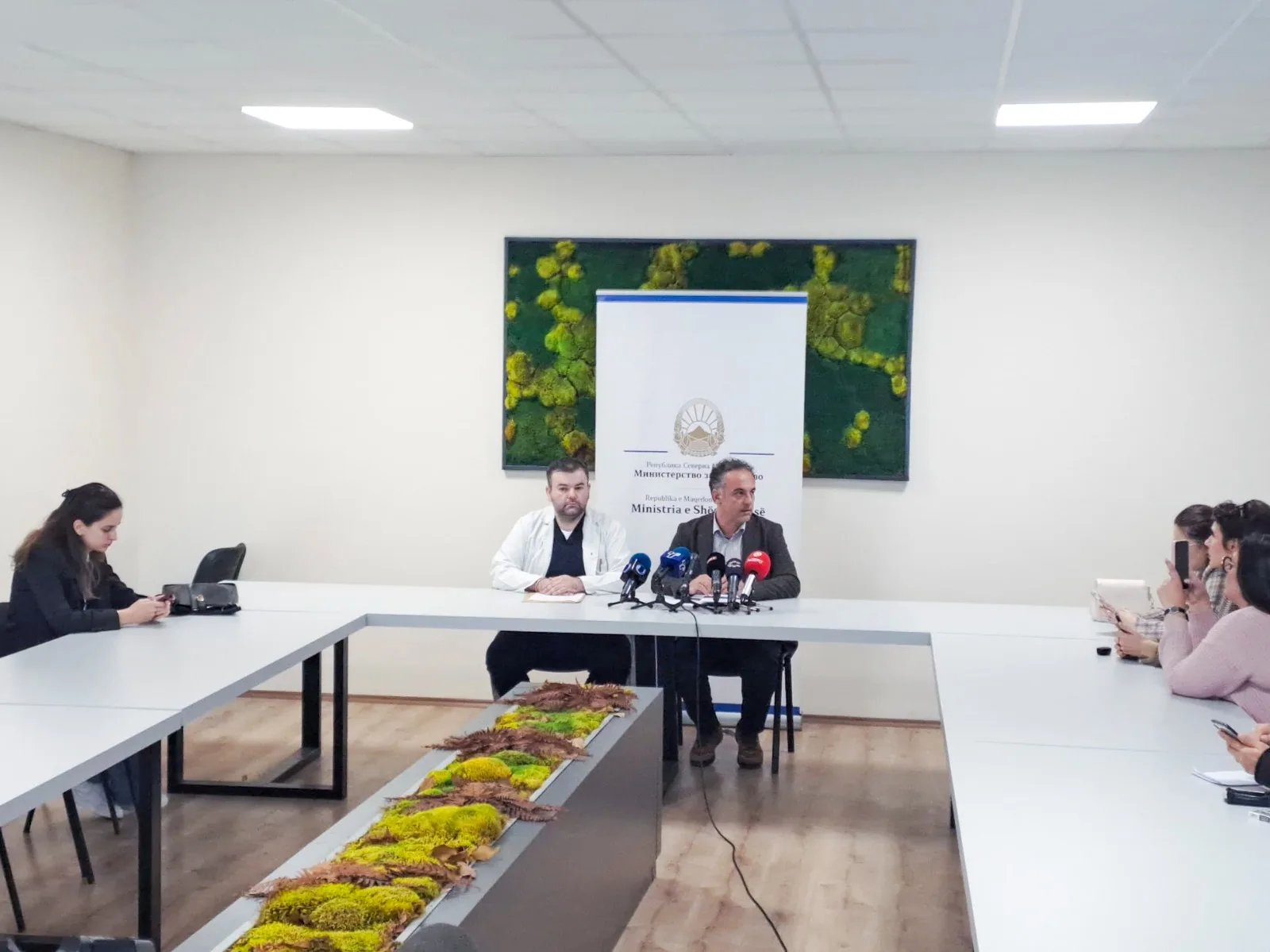 Алиу: За нов директор на Клиникaта за неврологија е назначен д-р Јован Божиновски, специјалист невролог и асистент на Медицинскиот факултет во Скопје